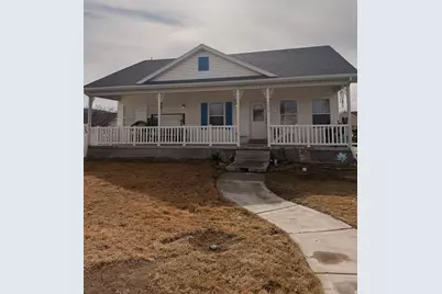 1374 E Falcon Ln, Eagle Mountain, UT 84005 - Photo 1
