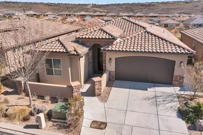 650 N Red Stone Rd #9, Washington, UT 84780 - Photo 1