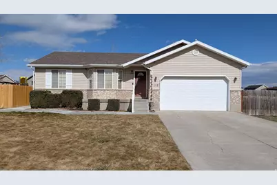 112 W 770 N, Santaquin, UT 84655 - Photo 1