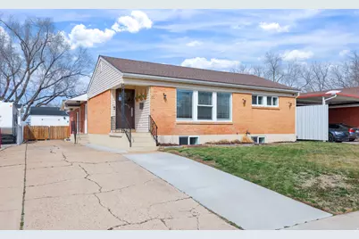 80 W 4300 S, Washington Terrace, UT 84405 - Photo 1