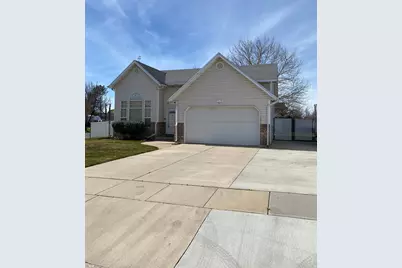 2188 S 2325 W, Syracuse, UT 84075 - Photo 1