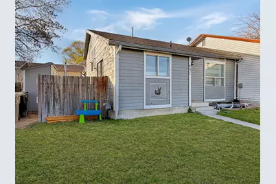 695 N Orange Ct, Castle Dale, UT 84513 - Photo 1