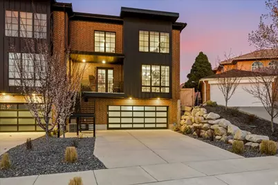1059 S Foothill Dr, Salt Lake City, UT 84108 - Photo 1