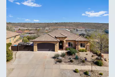 504 N Sugar Plumb Ln, Washington, UT 84780 - Photo 1
