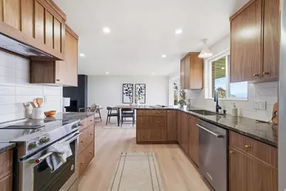 3520 S Fleetwood Dr, Salt Lake City, UT 84109 - Photo 1