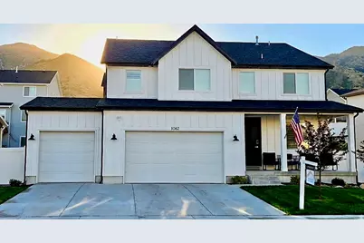 1062 N Kensington Hts, Kaysville, UT 84037 - Photo 1