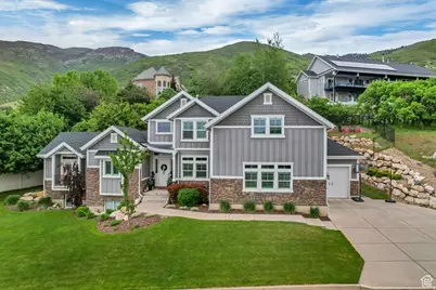 467 E Island View Cir N, Farmington, UT 84025 - Photo 1