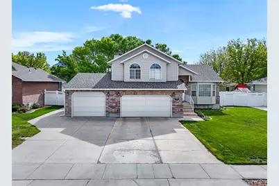 7629 S Kings Bridge Dr W, West Jordan, UT 84084 - Photo 1
