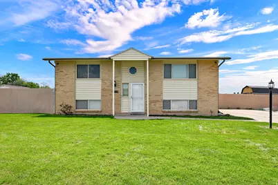 713 W 2200 N, Clinton, UT 84015 - Photo 1