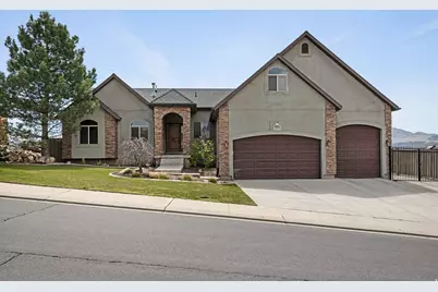 9096 N Clubhouse Ln W, Eagle Mountain, UT 84005 - Photo 1