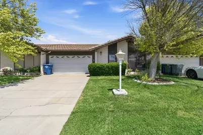55 E 700 St S #17, Saint George, UT 84770 - Photo 1