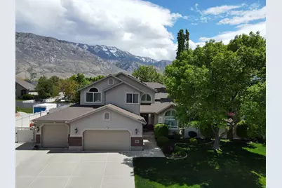 1382 N Narra Pl W, Pleasant Grove, UT 84062 - Photo 1