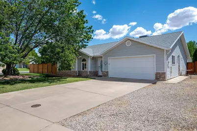 160 N 380 W, La Verkin, UT 84745 - Photo 1
