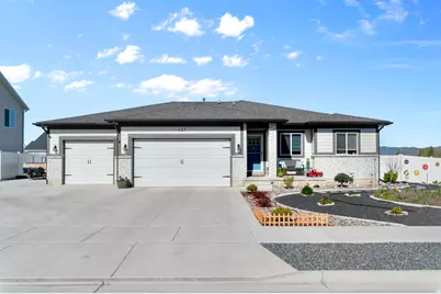 437 N 770 W, Smithfield, UT 84335 - Photo 1