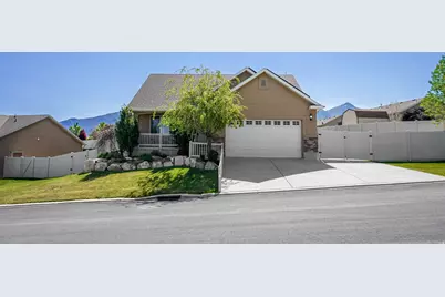651 River Rock Dr, Santaquin, UT 84655 - Photo 1