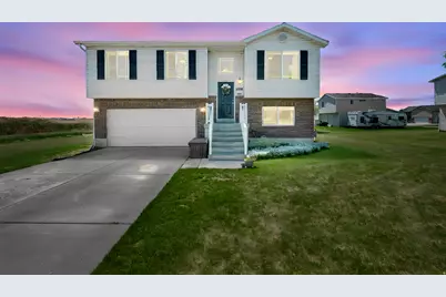 2603 W 2225 S, Syracuse, UT 84075 - Photo 1