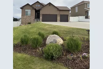 6579 S Salt Creek Cir, Salt Lake City, UT 84118 - Photo 1