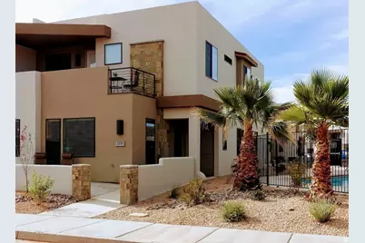 2335 N Canyon Dr, Washington, UT 84780 - Photo 1