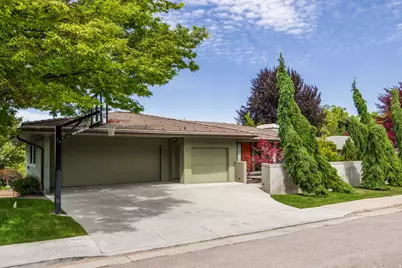 1116 S Bonneville Dr, Salt Lake City, UT 84108 - Photo 1