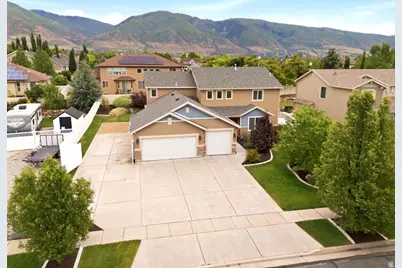 726 N Monarch Way, Farmington, UT 84025 - Photo 1