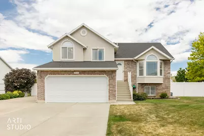 2402 W 2375 N, Clinton, UT 84015 - Photo 1