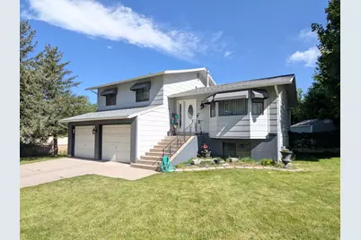 1217 E Eastridge Dr S, Logan, UT 84321 - Photo 1