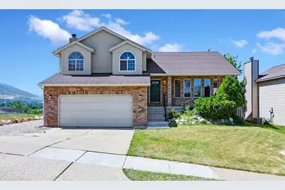 2190 E 3000 N, Layton, UT 84040 - Photo 1