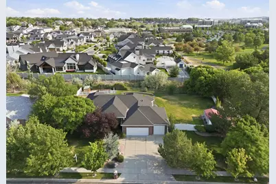 994 W Park Palisade Dr, South Jordan, UT 84095 - Photo 1