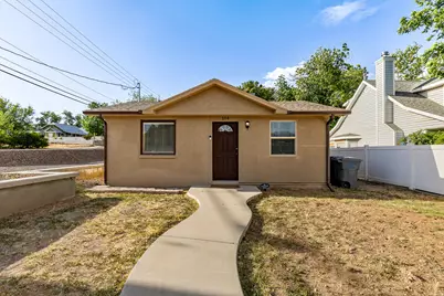 184 W 300 N, Hurricane, UT 84737 - Photo 1