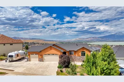 438 W Cimarron Ave S, Saratoga Springs, UT 84045 - Photo 1