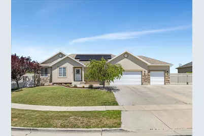 386 W Winter Wheat Way N, Saratoga Springs, UT 84045 - Photo 1