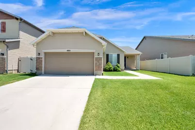 1002 N Bexley Dr W, North Salt Lake, UT 84054 - Photo 1
