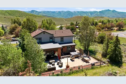 1073 Foxcrest Dr E, Park City, UT 84098 - Photo 1