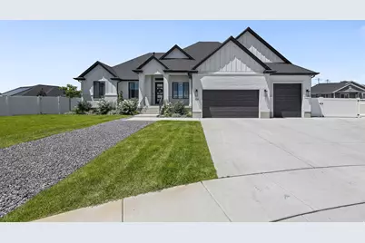 928 S 1950 W, Layton, UT 84041 - Photo 1
