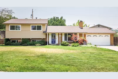 208 N Oakleaf Ln, North Salt Lake, UT 84054 - Photo 1