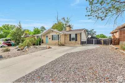 421 E 8220 S, Sandy, UT 84070 - Photo 1