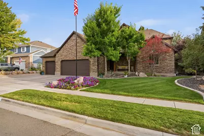 1261 W 1950 S, Syracuse, UT 84075 - Photo 1