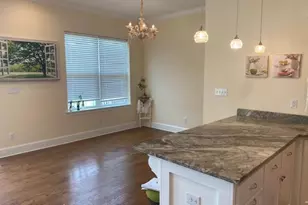 205 S Tee Dr, Fairhope, AL 36532 - Photo 6