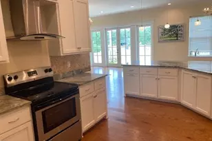 205 S Tee Dr, Fairhope, AL 36532 - Photo 8