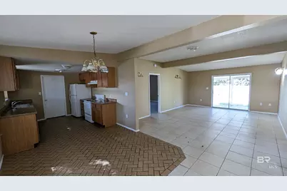 1616 N Cedar Street #1616, Foley, AL 36535 - Photo 2