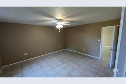 1616 N Cedar Street #1616, Foley, AL 36535 - Photo 6