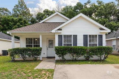 825 W Willow Bridge Drive, Mobile, AL 36695 - Photo 1