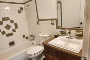 6128 N Lindholm Dr, Mobile, AL 36693 - Photo 6