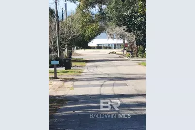 54 Nichols Avenue, Fairhope, AL 36532 - Photo 4