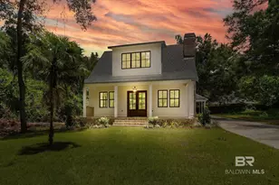 411 Miller Ave, Fairhope, AL 36532 - Photo 2