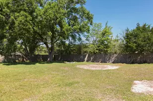 308 Twisted Oak Circle, Cantonment, FL 32533 - Photo 36