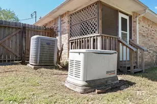 308 Twisted Oak Circle, Cantonment, FL 32533 - Photo 34