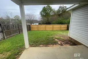 706 N Crystal Wells Ct, Fairhope, AL 36532 - Photo 10