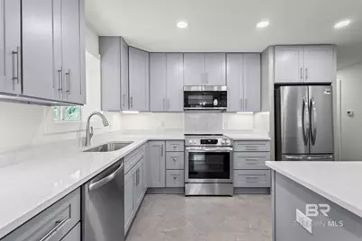 211 N Dobson Avenue, Bay Minette, AL 36507 - Photo 20