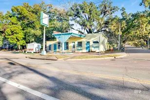 369 S Mobile St, Fairhope, AL 36532 - Photo 2